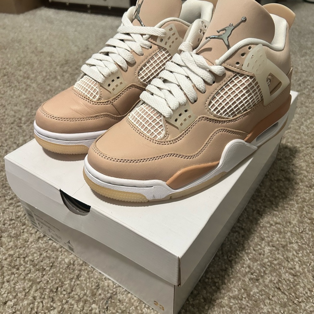 Jordan 4 Retro in Shimmer and Metallic Silver